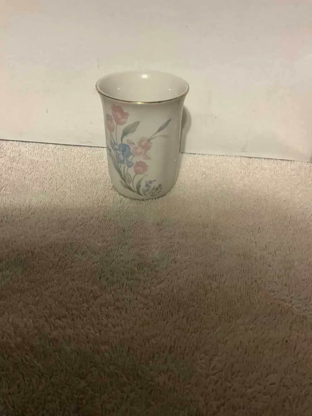 Mount Clemens Floral Porcelain Cup Multicolor Small Bathroom Accessory